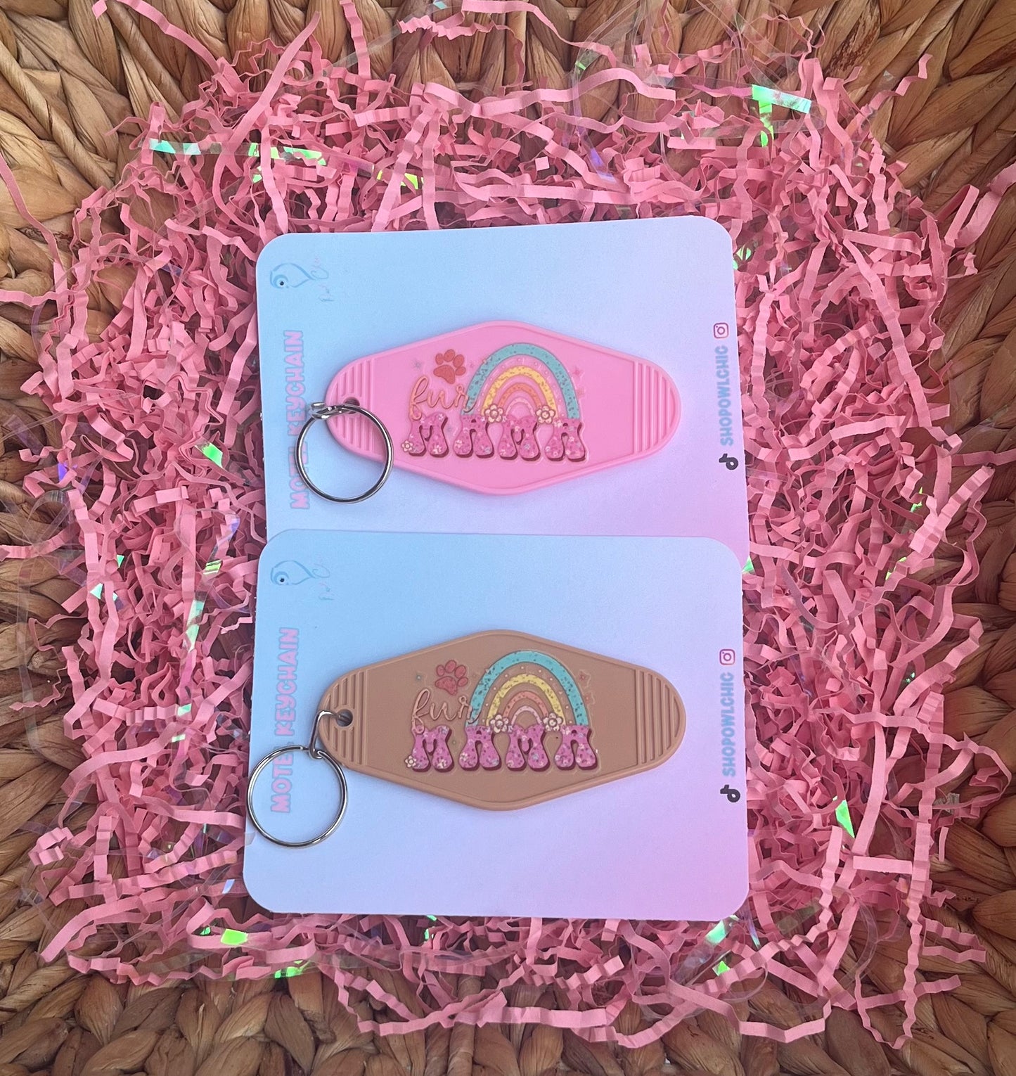 Pet lover keychain with rainbow and Fur Mama text