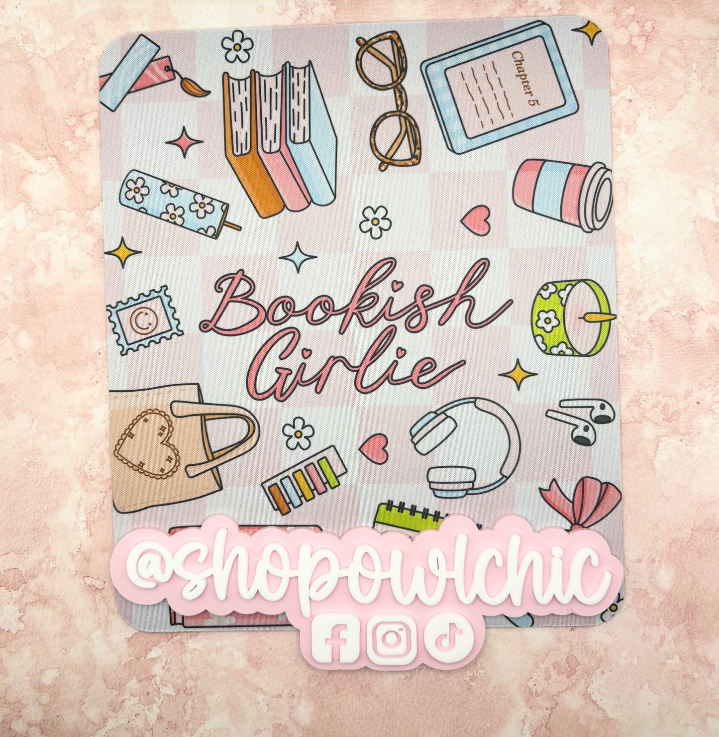 Bookish Girl Mouse Pad | Desk Accessory