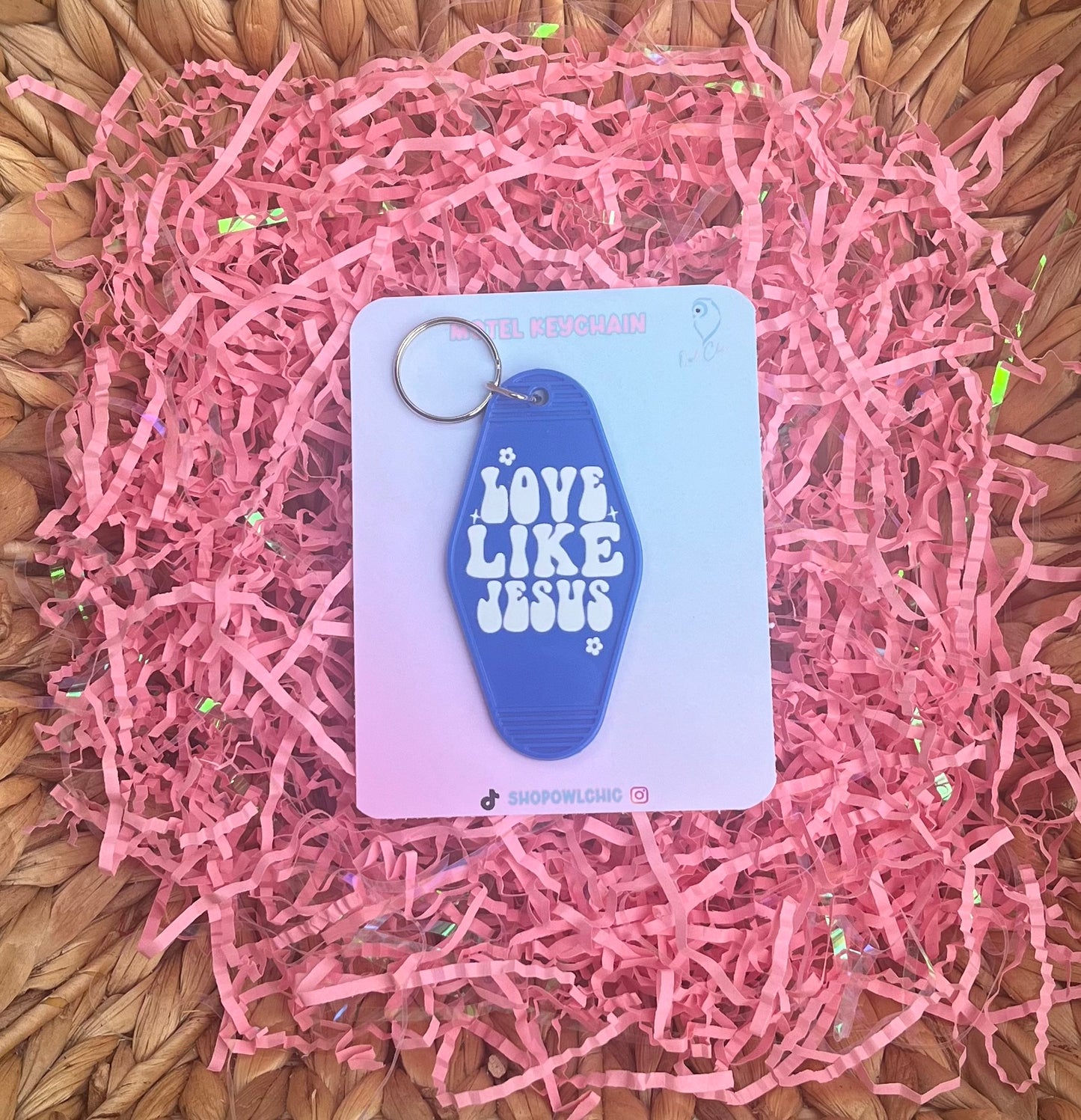 Picture of blue Motel Keychain with the saying, Love like Jesus