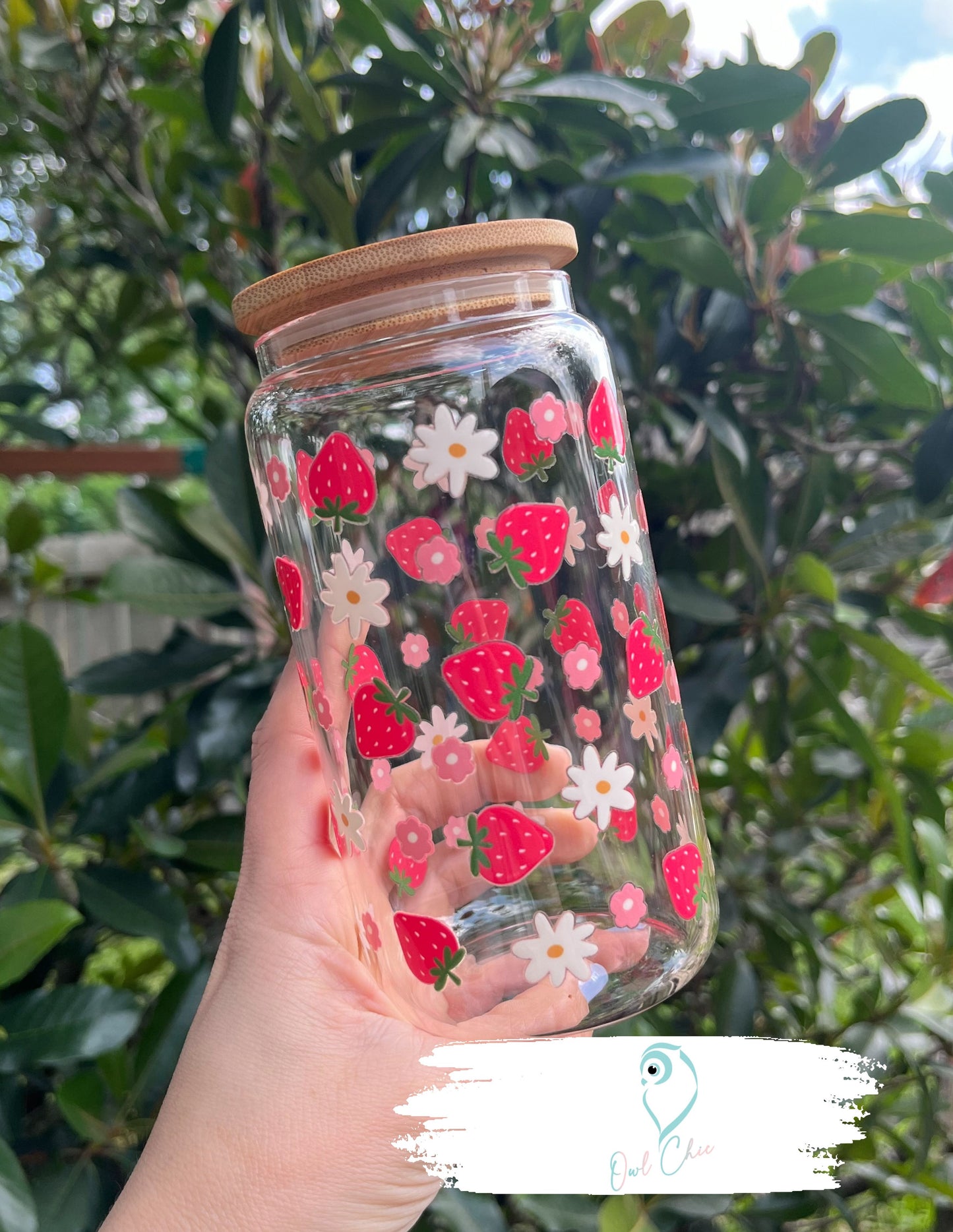 Strawberries & White Flowers 16 oz. Glass Cup | Bamboo Lid & Glass Straw