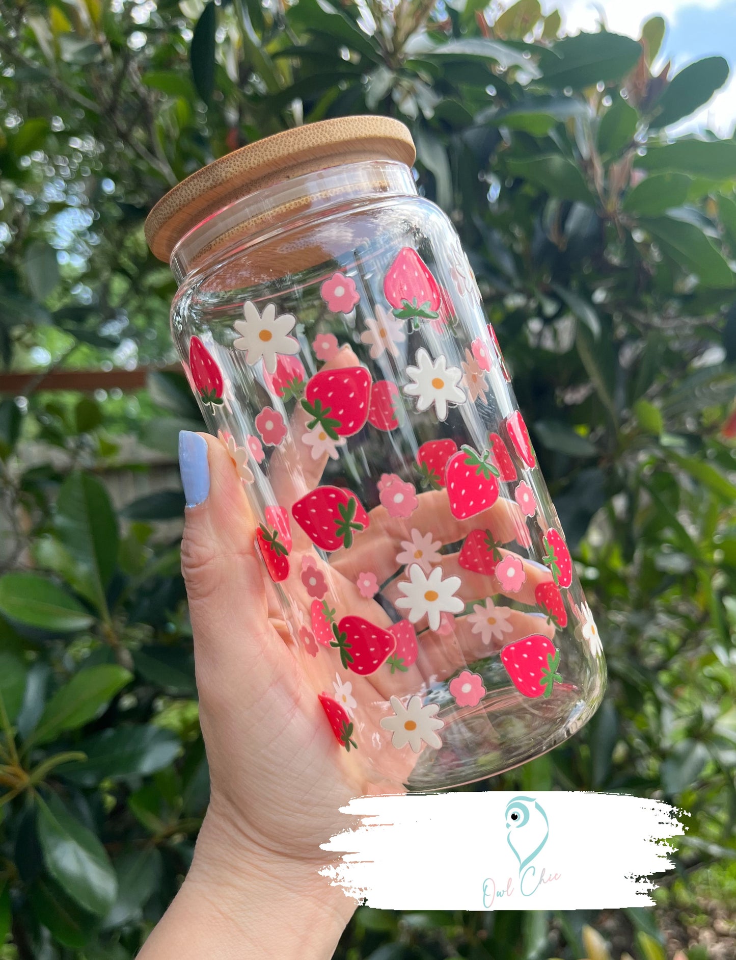 Strawberries & White Flowers 16 oz. Glass Cup | Bamboo Lid & Glass Straw