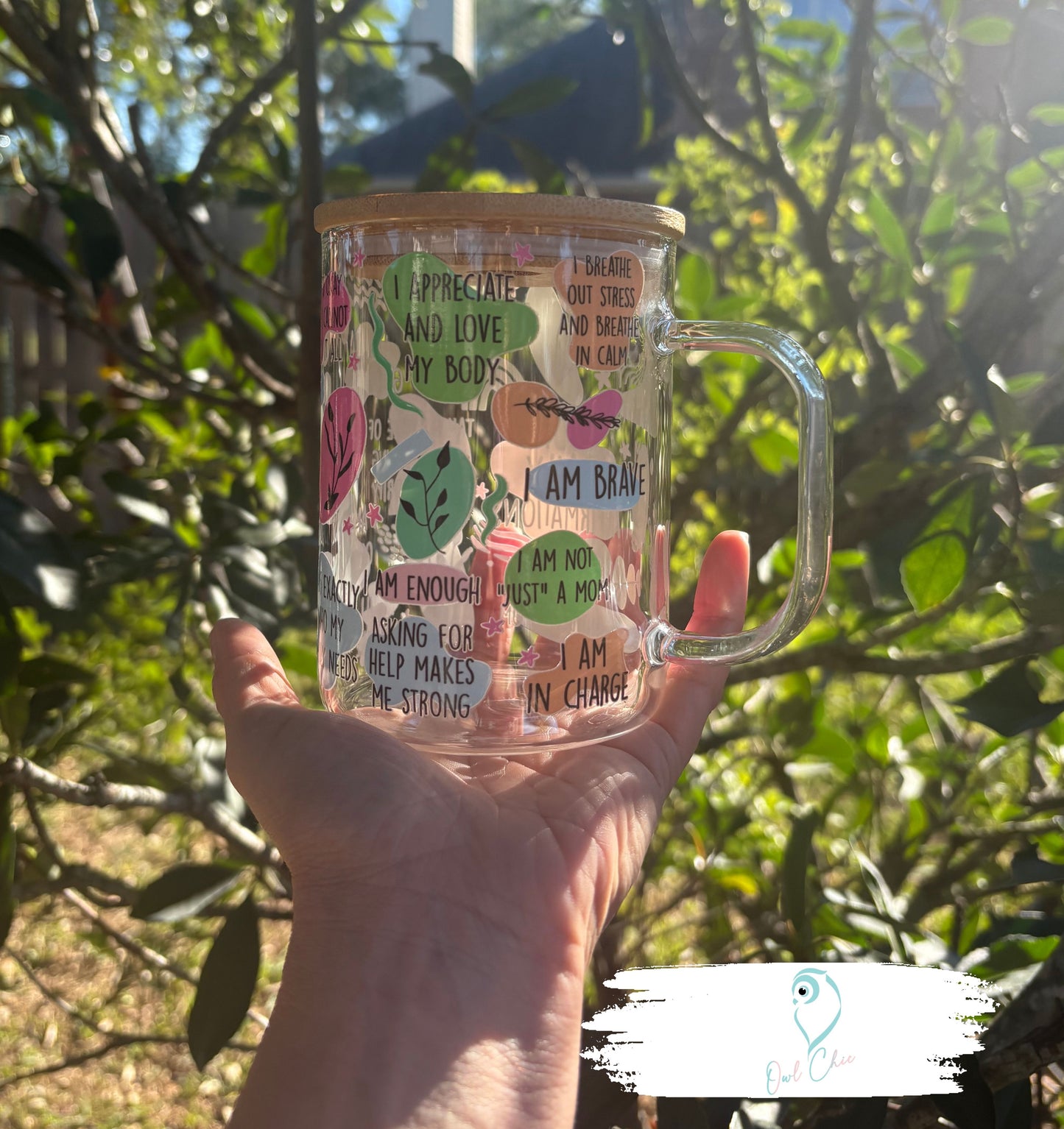 Mom Daily Affirmation Mug | 15 oz. Glass Mug with Bamboo Lid & Glass Straw