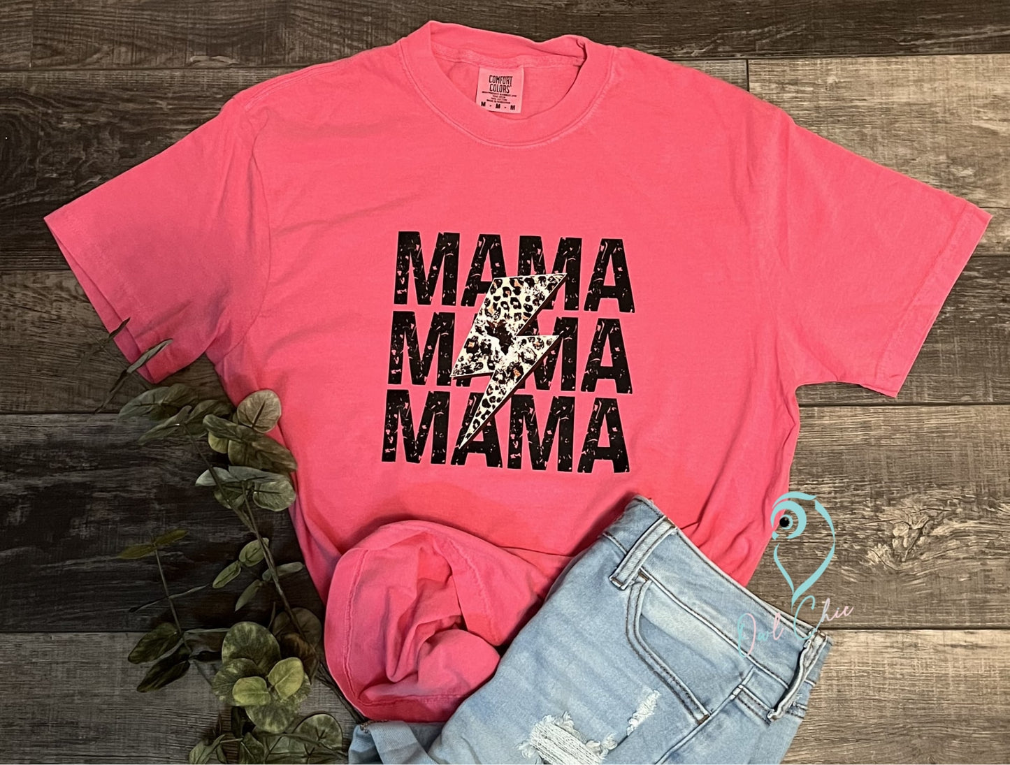 Mama Cheetah Lightning Bolt Graphic Tee | Pink Comfort Colors Vintage-Style Shirt | Trendy & Unique Mama Apparel