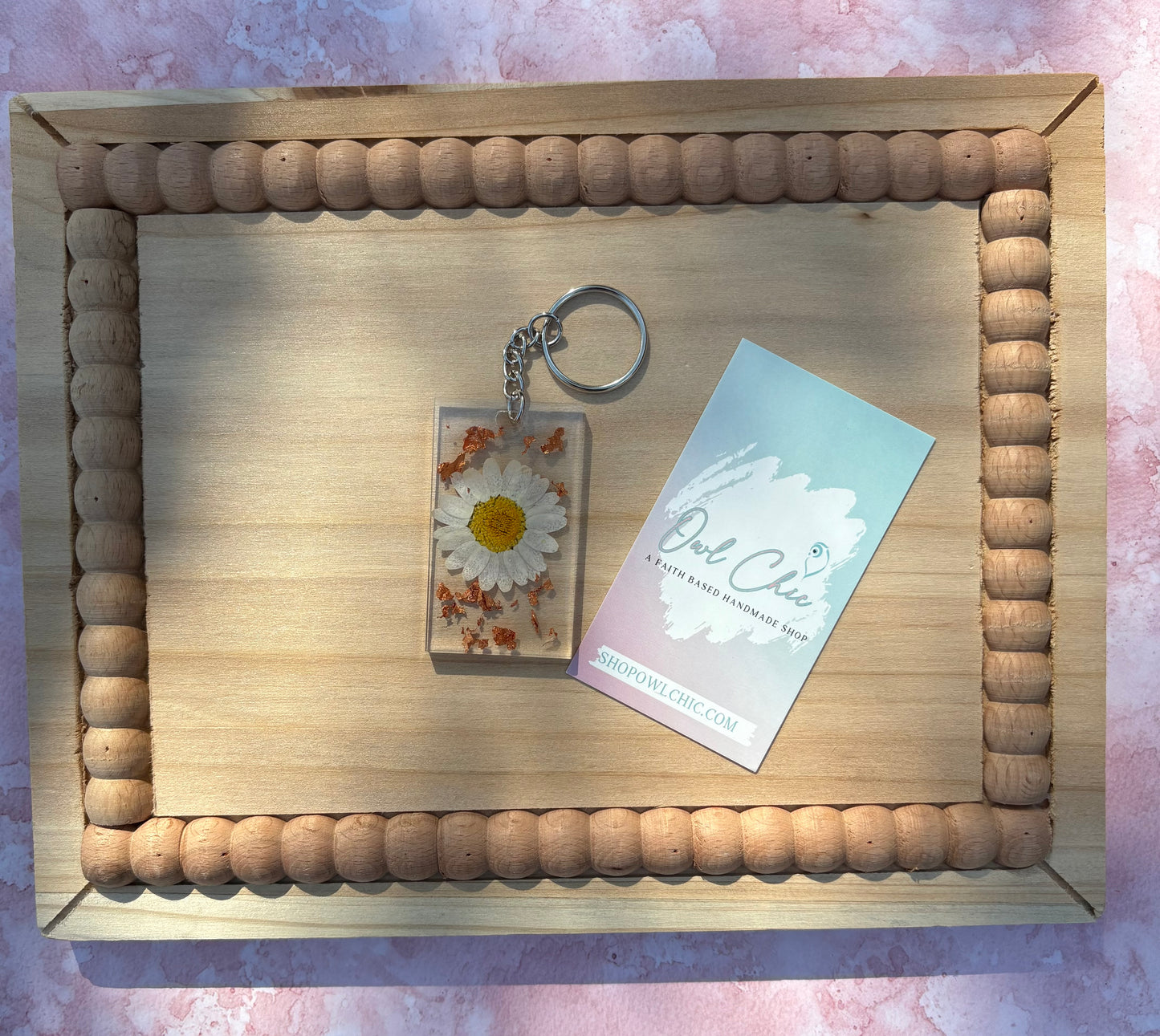 Handmade Resin Keychain with Dried Flowers & Gold Flakes | Unique Floral Gift